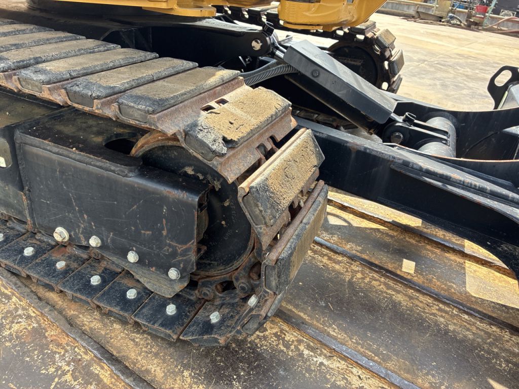 303.5CR-7-RE901047