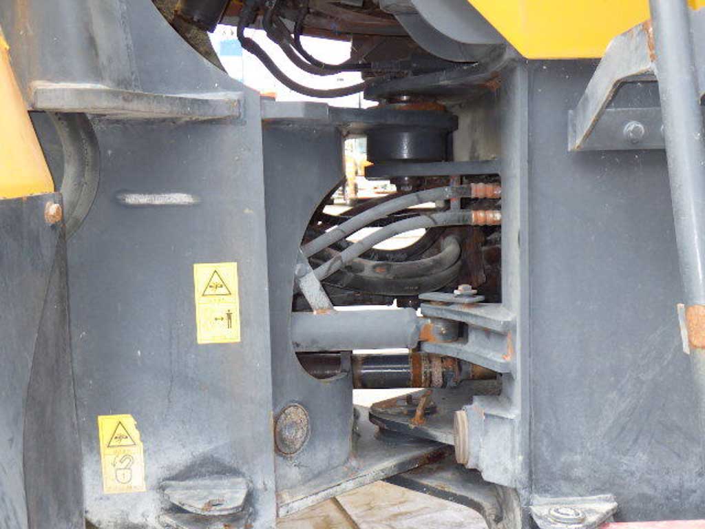WA100-5-76749