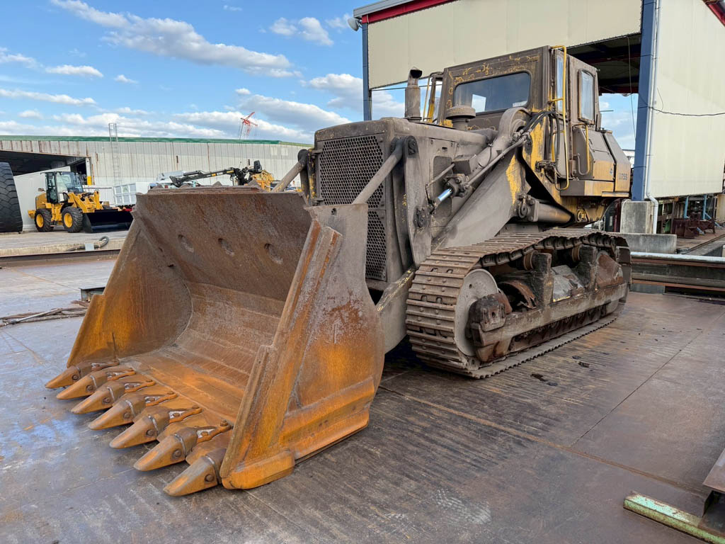 D75S-5-16696