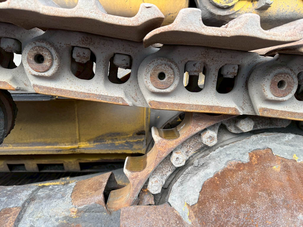 D75S-5-16696