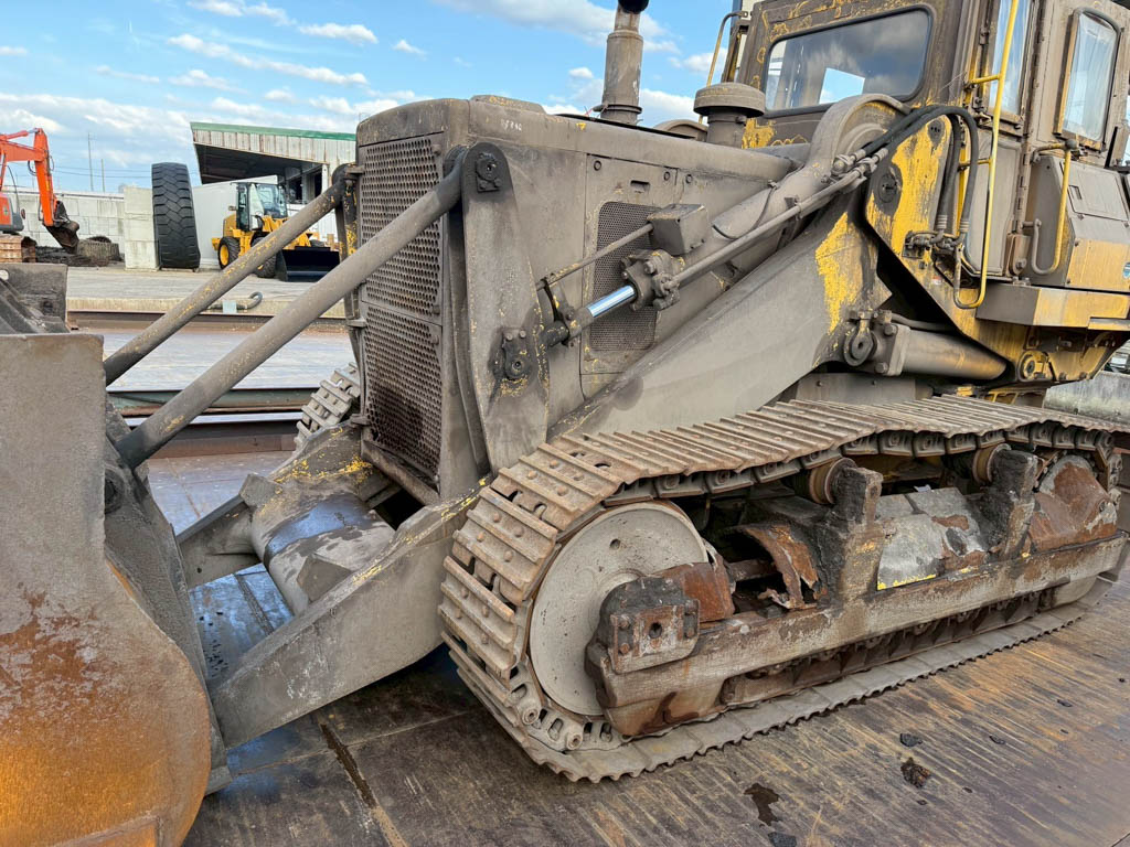 D75S-5-16696