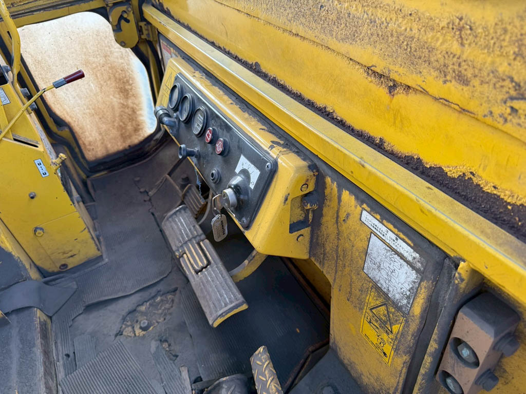 D75S-5-16696