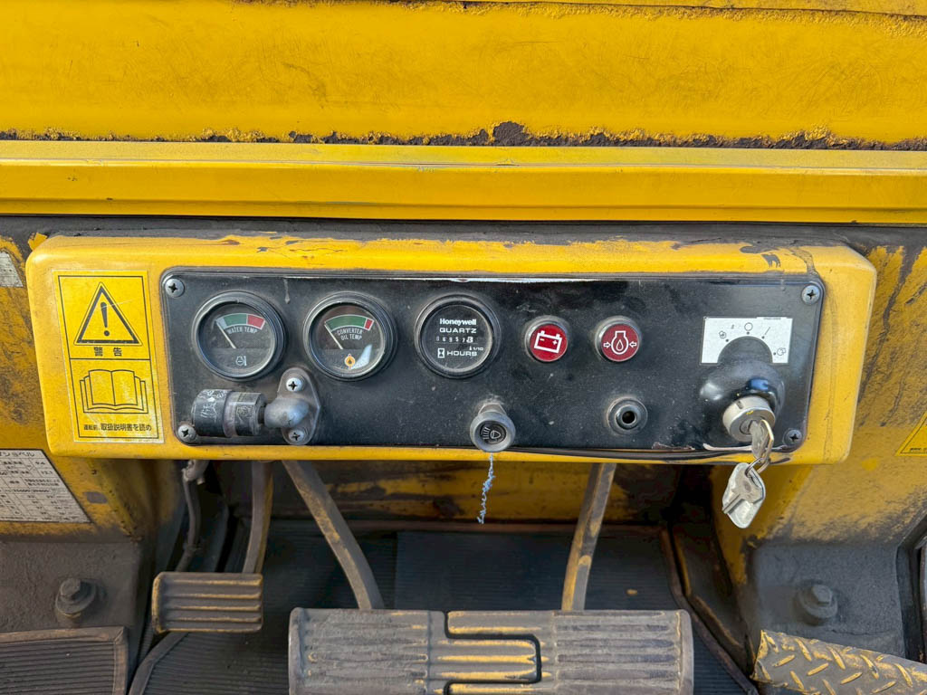 D75S-5-16696