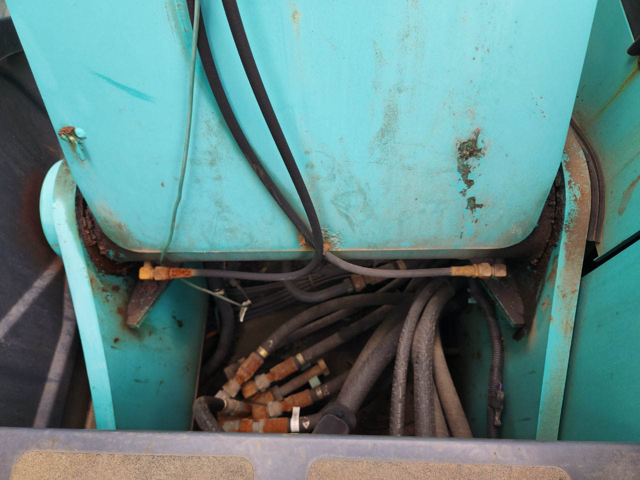 SK135SR-3-YY07-28817