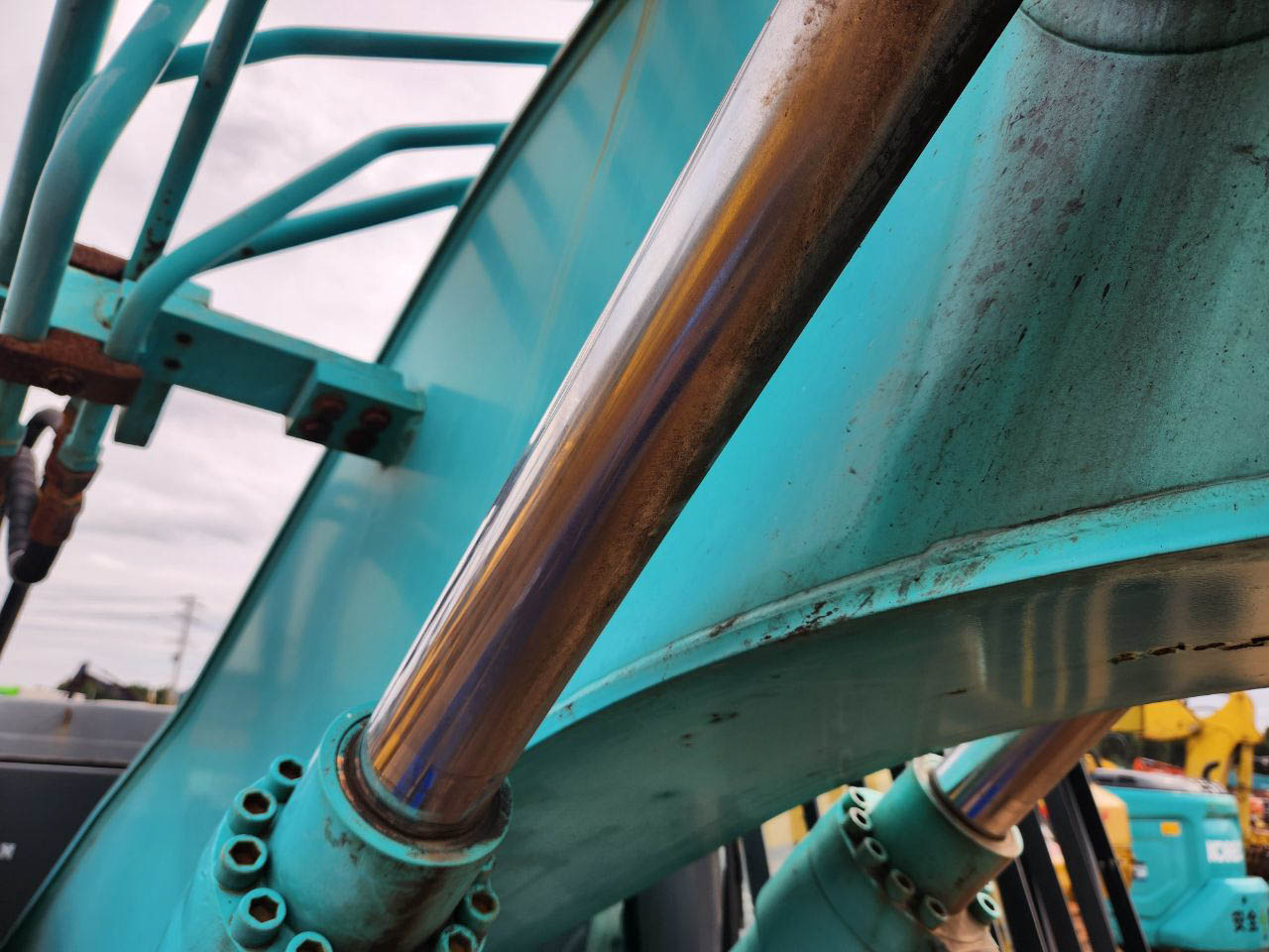 SK135SR-3-YY07-28817