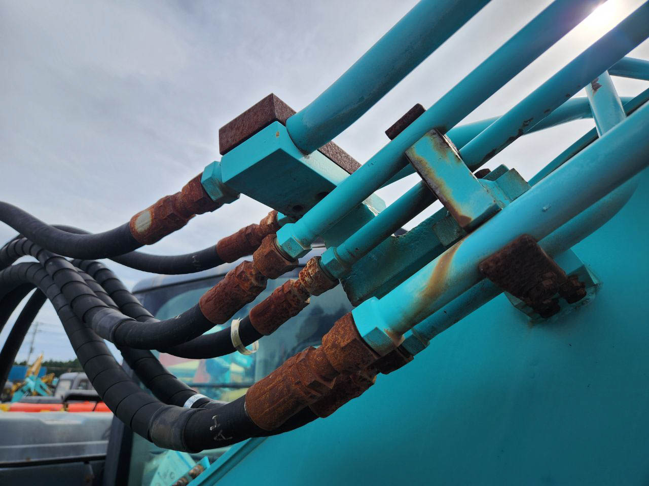 SK135SR-3-YY07-28817