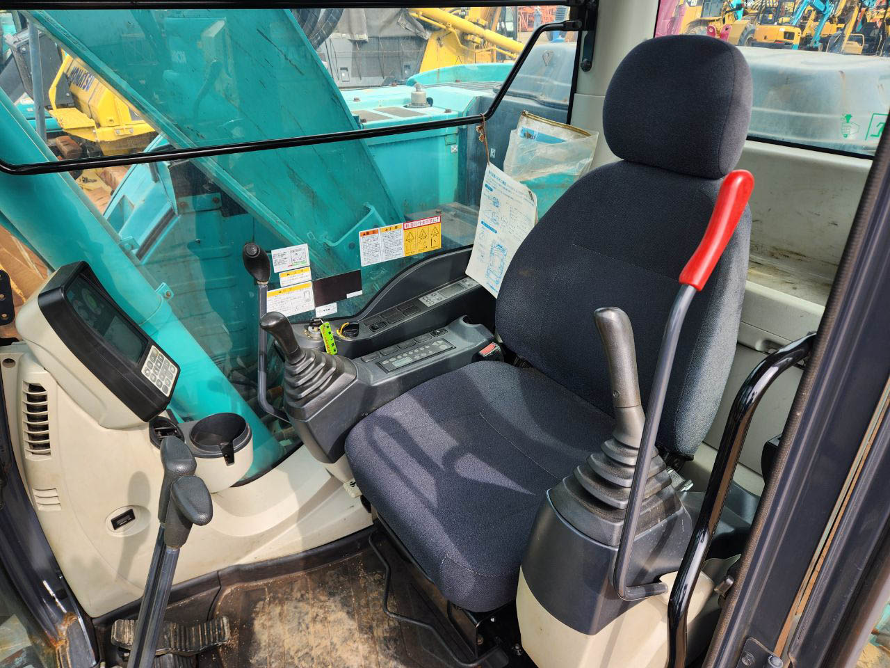 SK135SR-3-YY07-28817