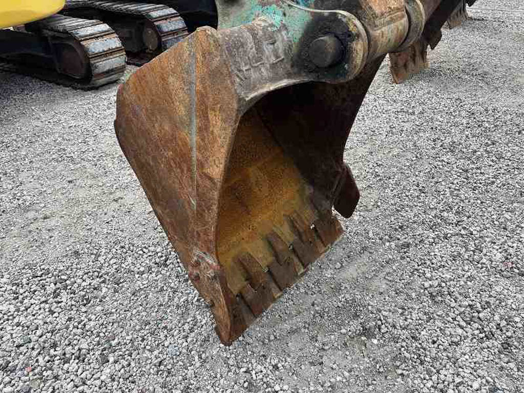 SK135SR-5-YY08-041982