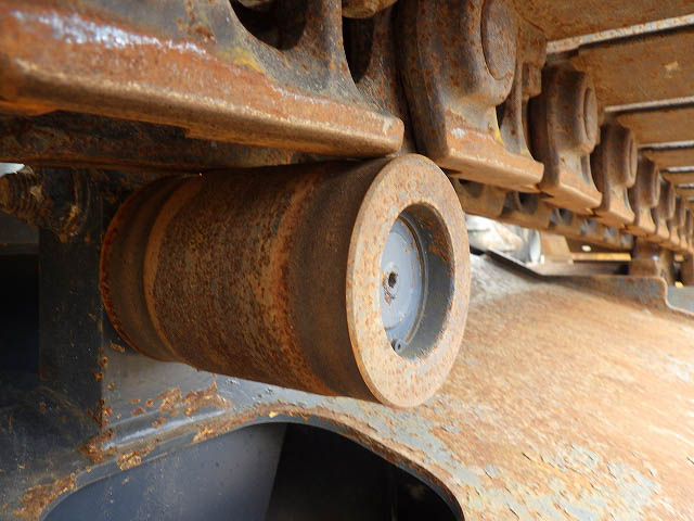 SK135SR-5-YY08-042300