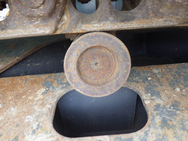 SK135SR-5-YY08-33851