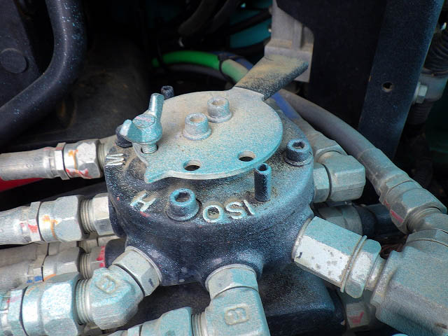 SK135SR-5-YY08-33851