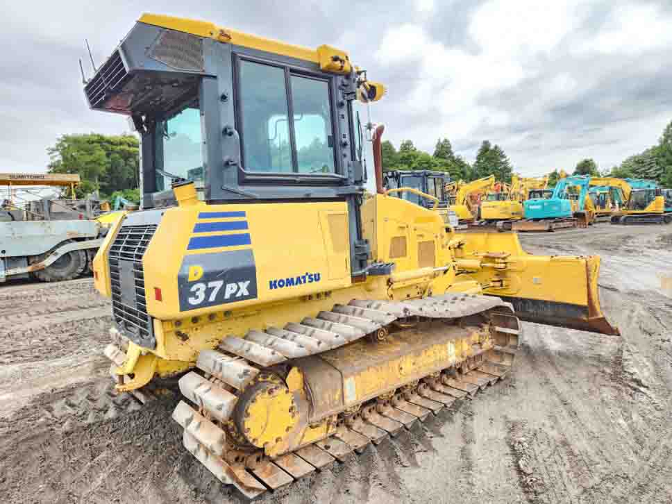 D37PX-23-81036
