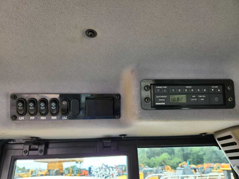 D37PX-23-81036