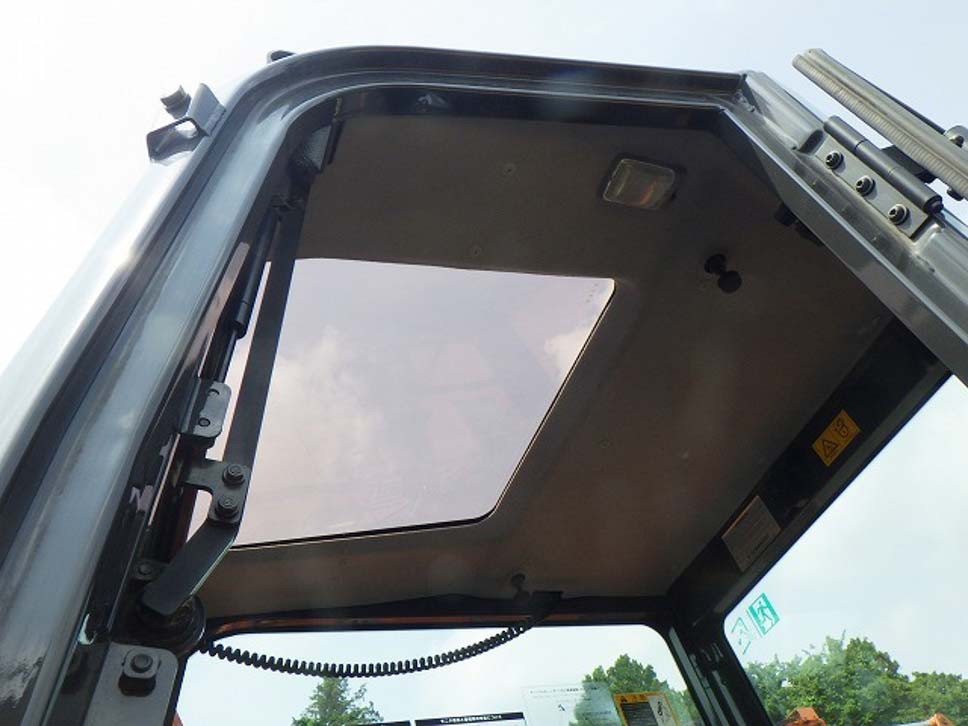 ZX75UR-5B-61726