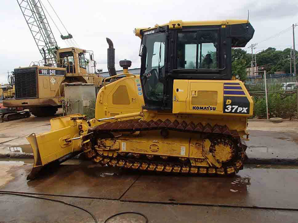 D37PX-24-90106