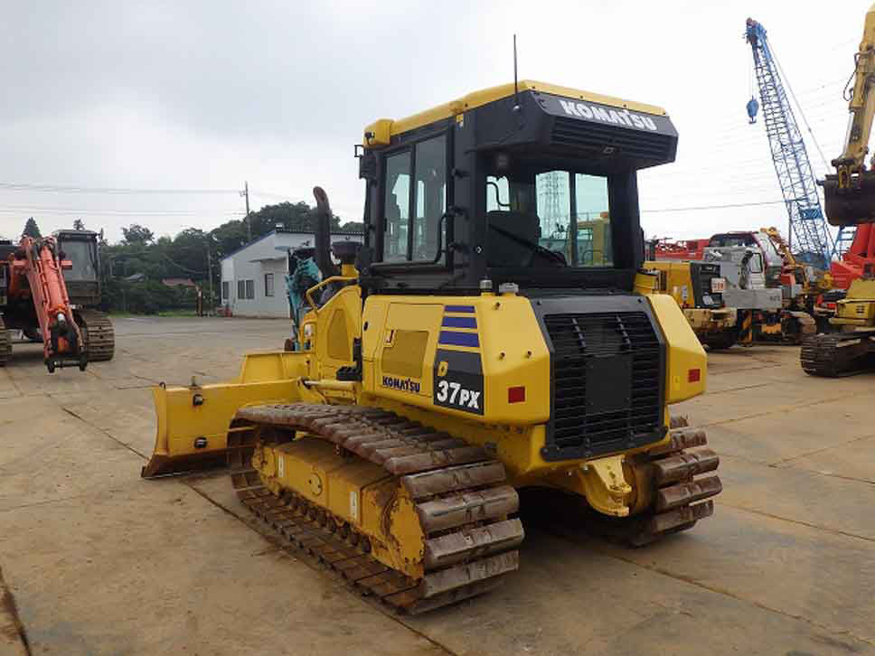 D37PX-24-90323