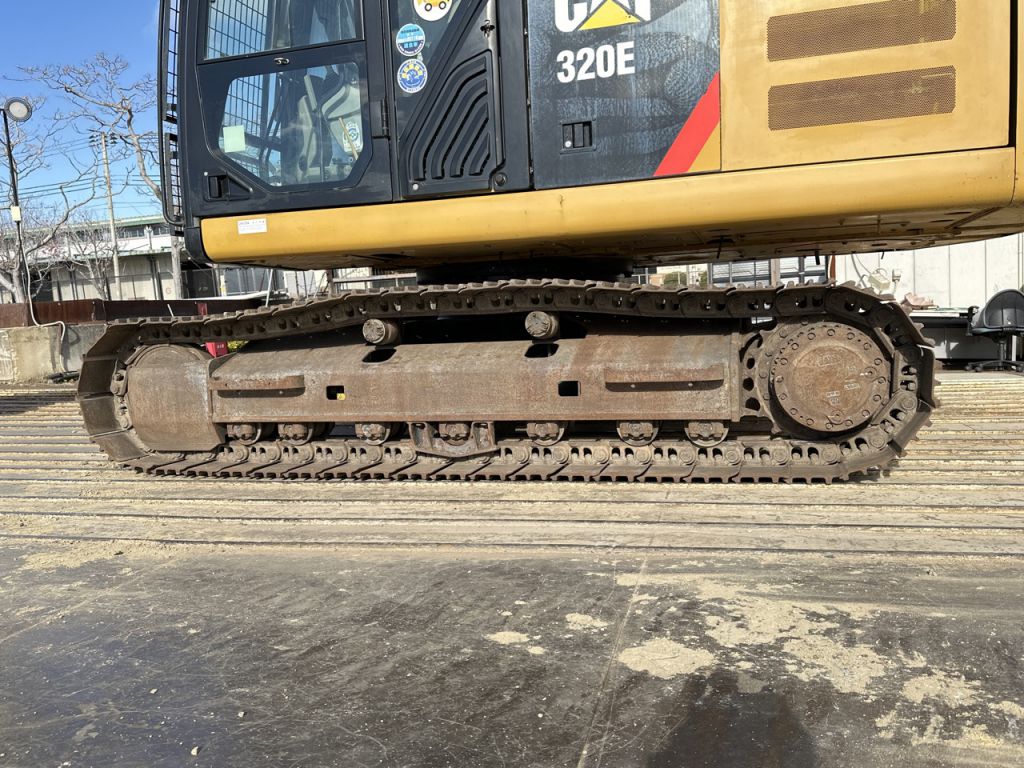320E-2-SXE02062