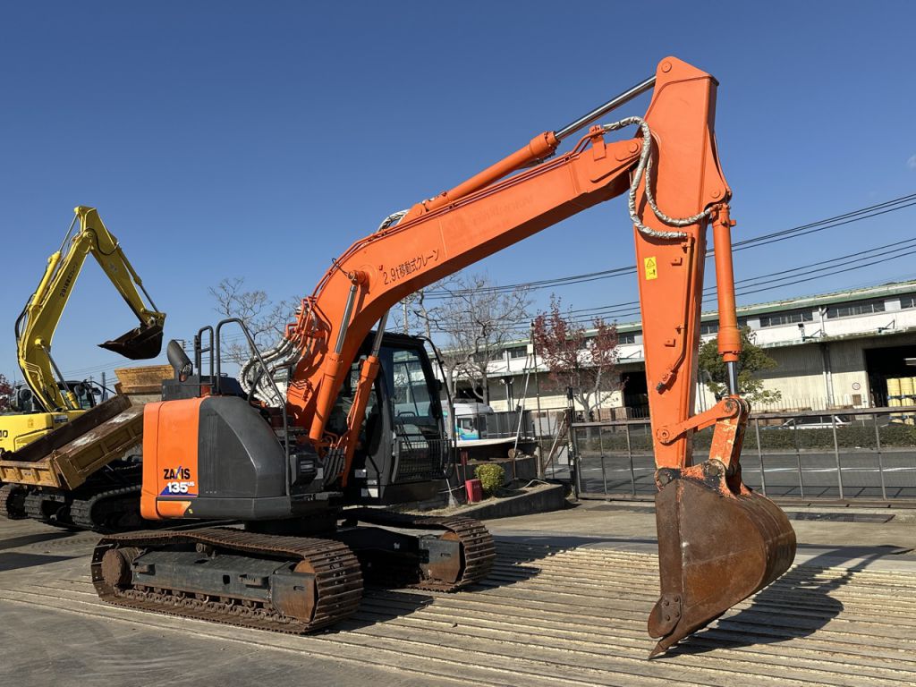 ZX135US-6-103943