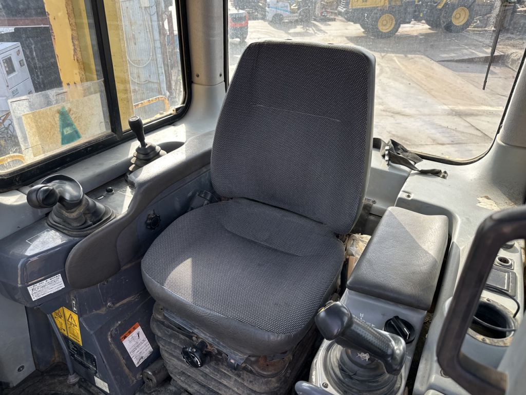 D85EX-15E0-11445