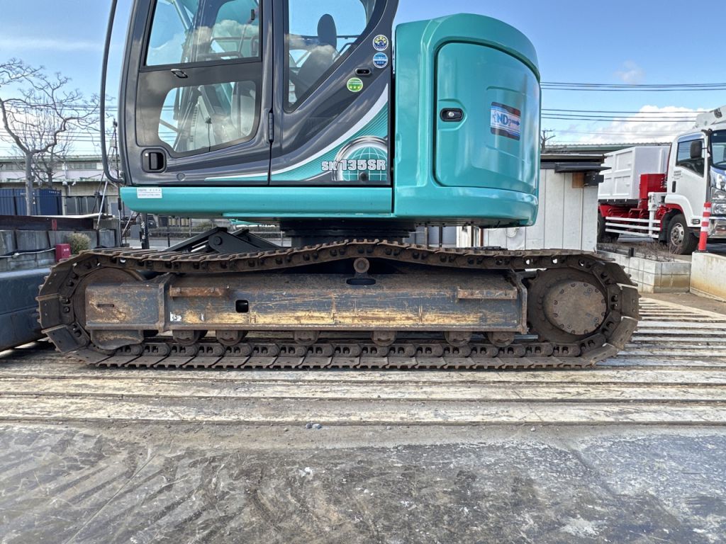 SK135SR-5-YY08-33818