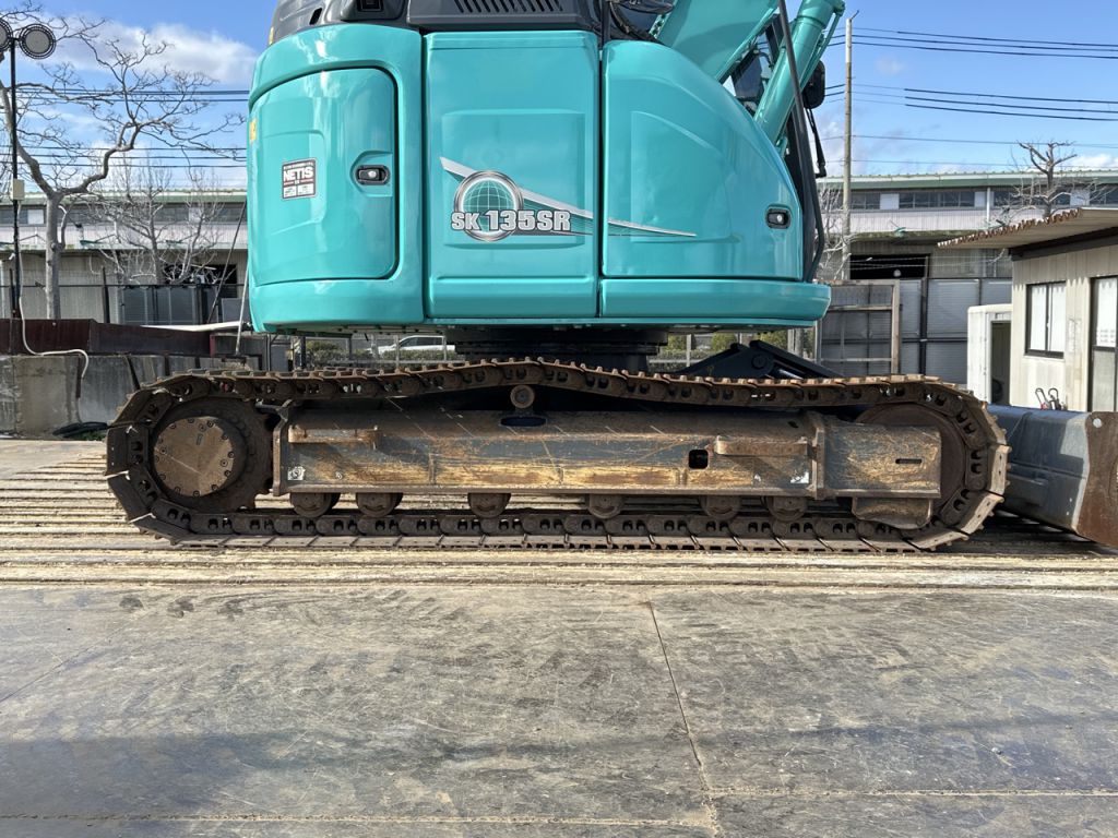 SK135SR-5-YY08-33818
