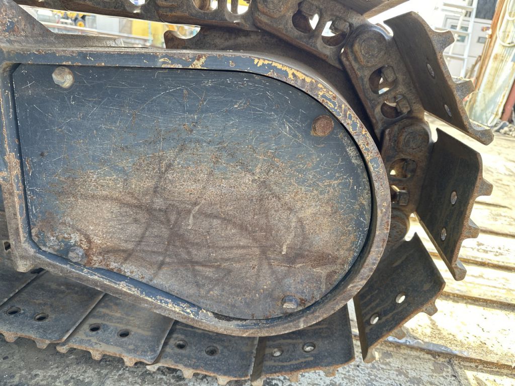SK135SR-5-YY08-33818