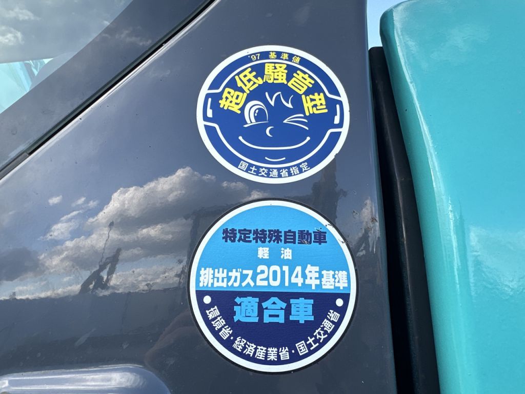 SK135SR-5-YY08-33818