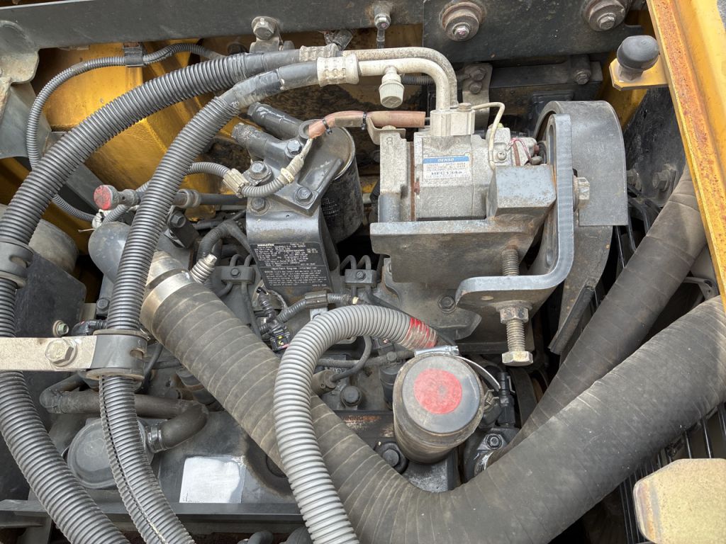 LC1385M-8-8025