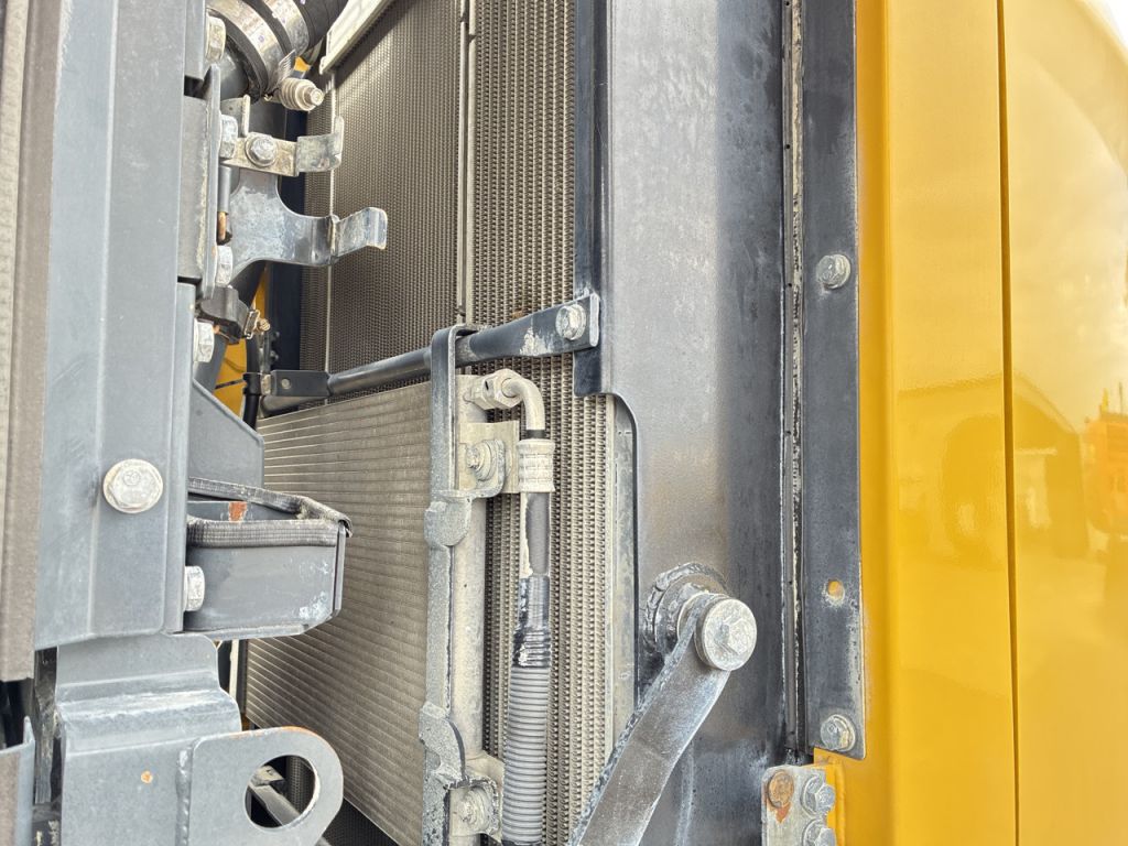 WA150-8-92260