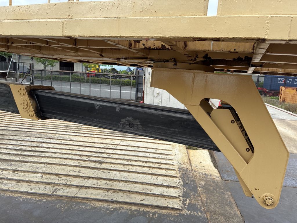 AC-125S-1-HA0049