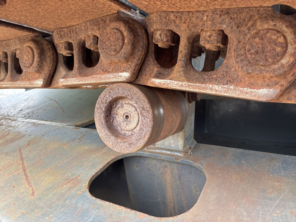 SK135SR-3-YY07-28817