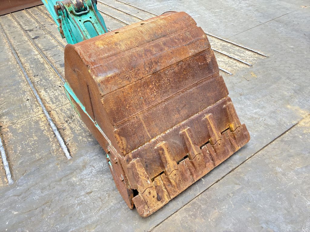 SK135SR-3-YY07-28817