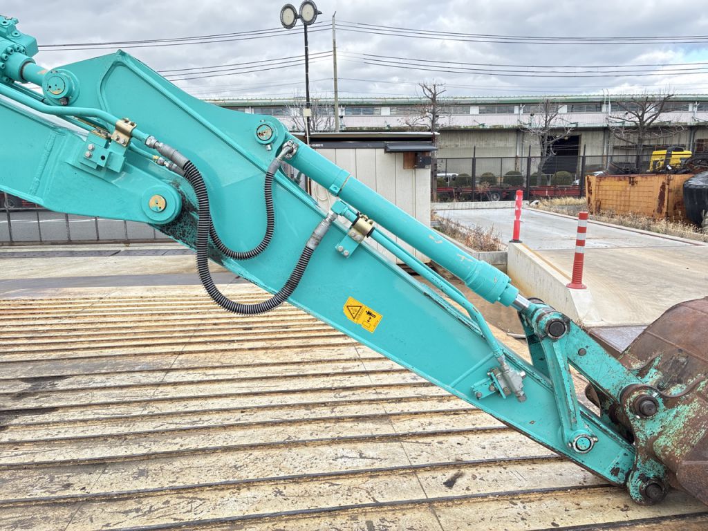 SK135SR-5-YY08-041982