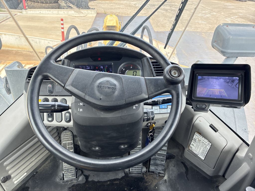 WA380-8-15068