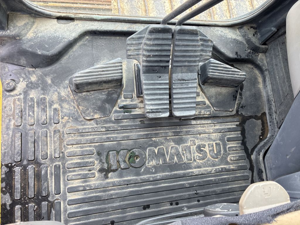 PC300LC-11-90526
