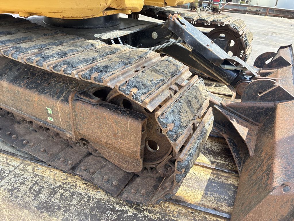 308E2CR-PC800581