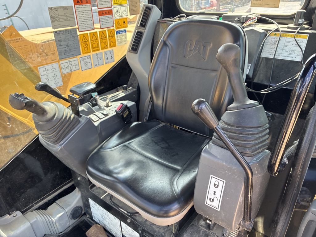 308E2CR-PC800581