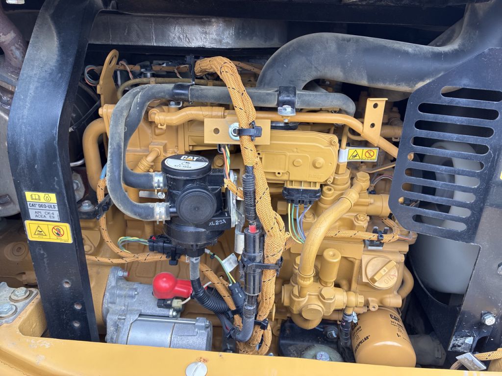 305E2CR-R5C00465