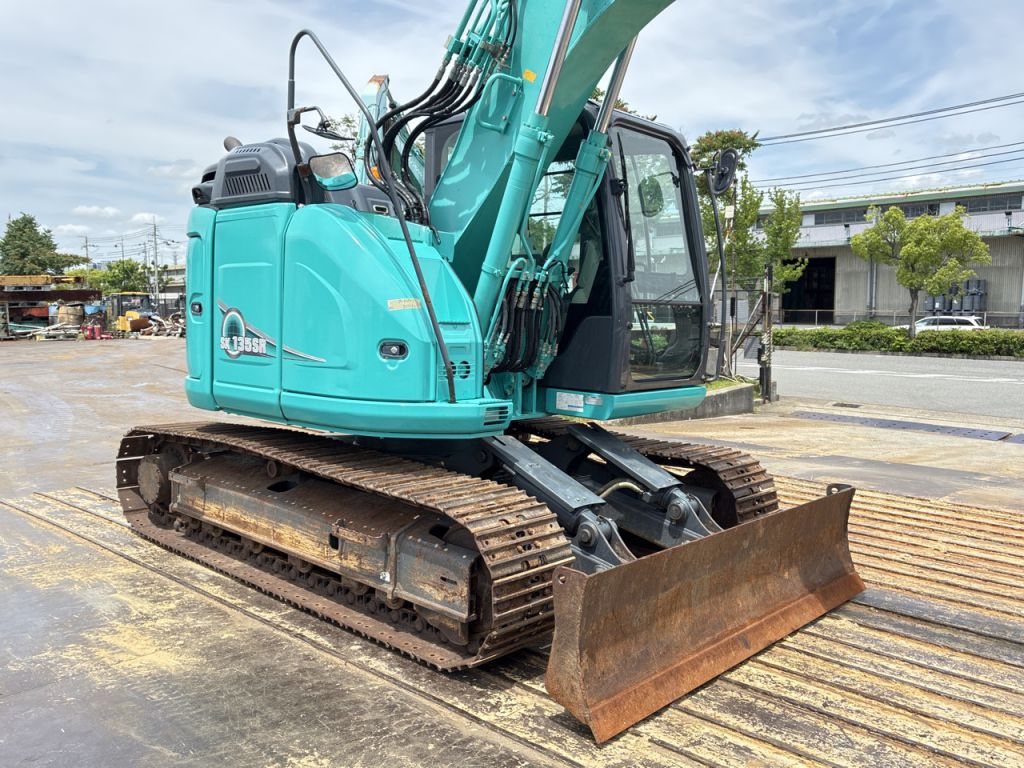 SK135SR-5-YY08-33851