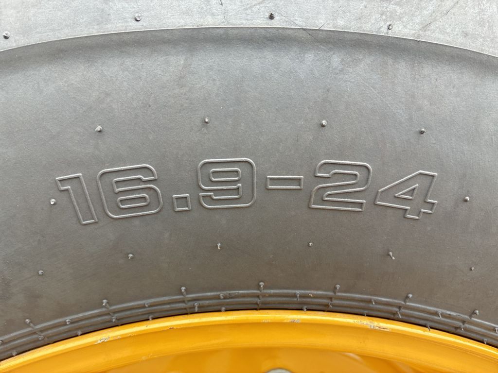 910-14A-JW203529