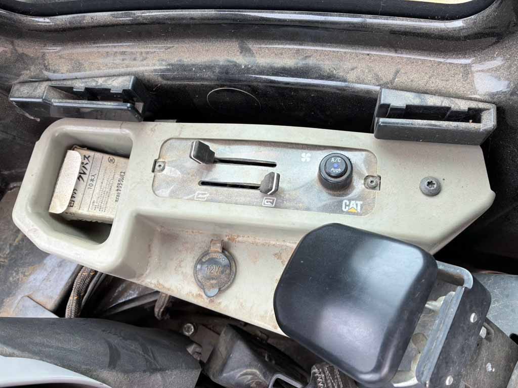 304E2CR-FC200204
