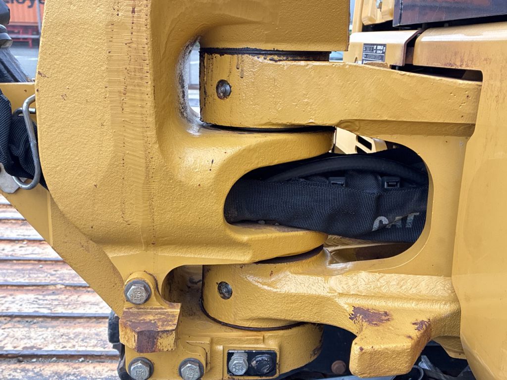 304E2CR-FC200204