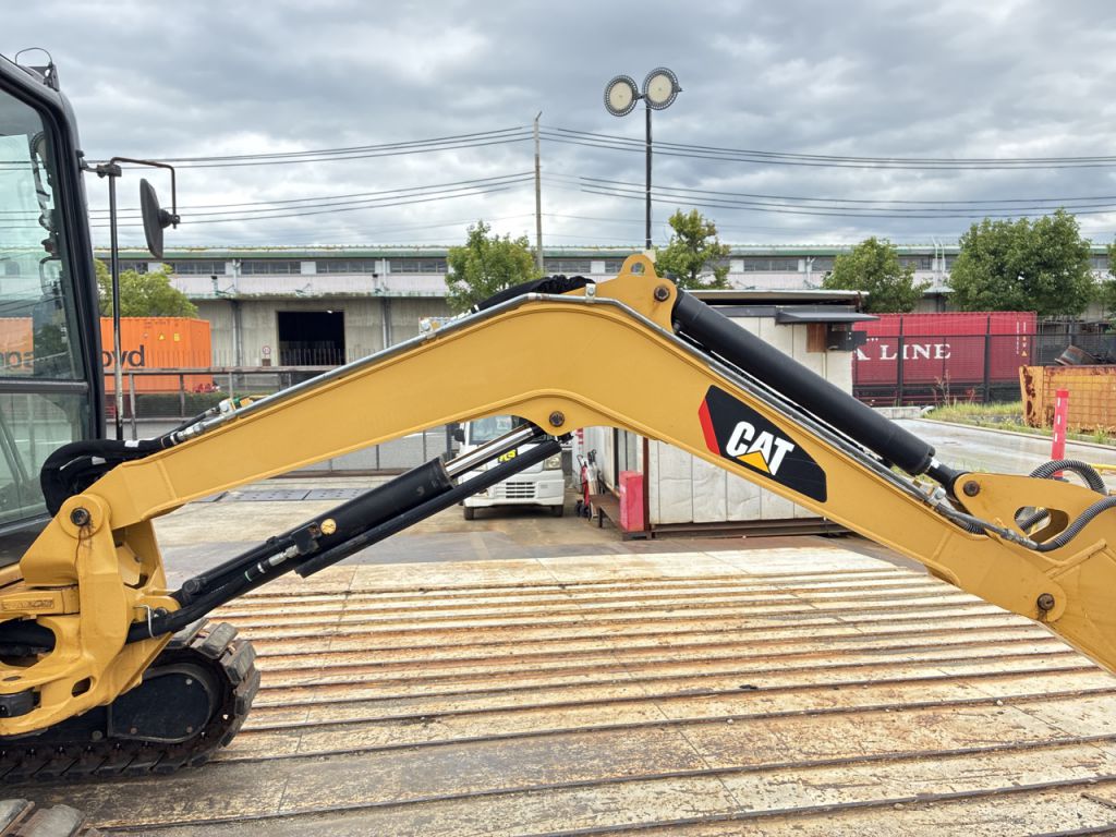 304E2CR-FC200204