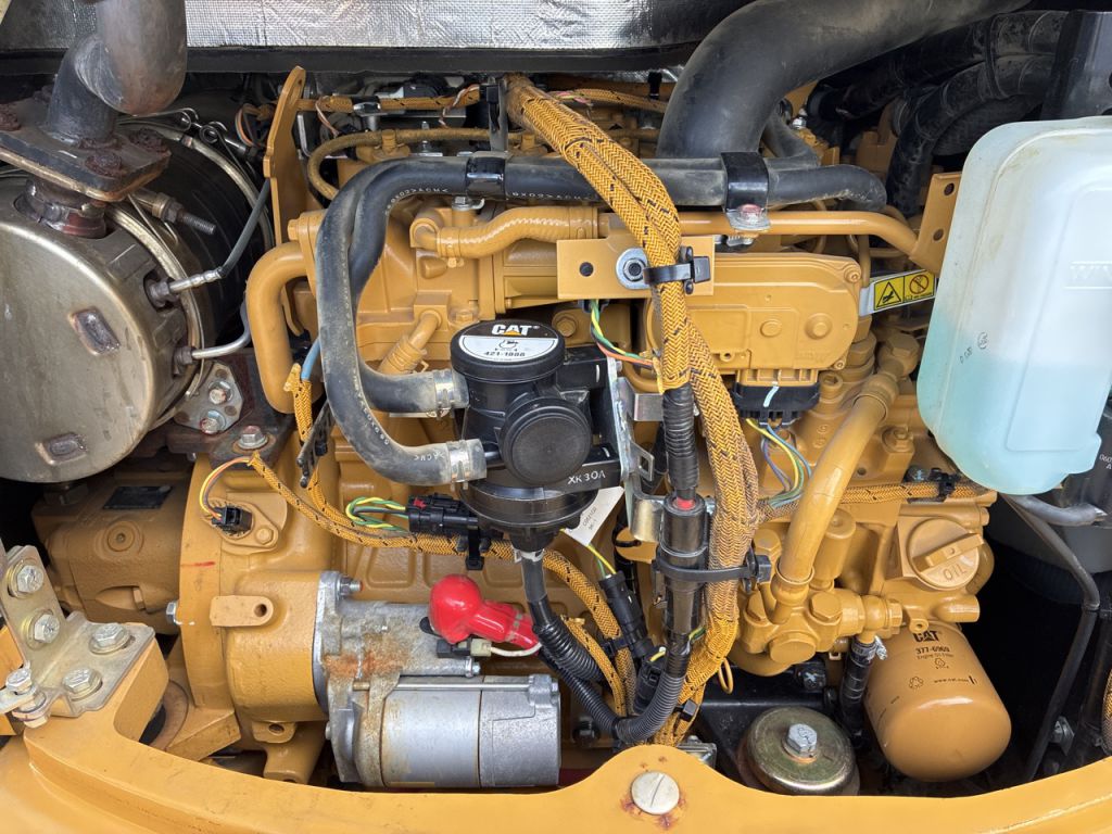 304E2CR-FC200204