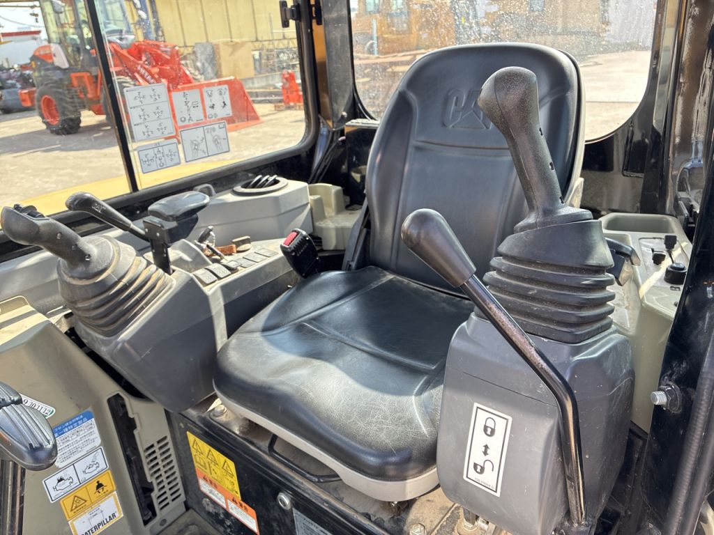 304E2CR-FC200204