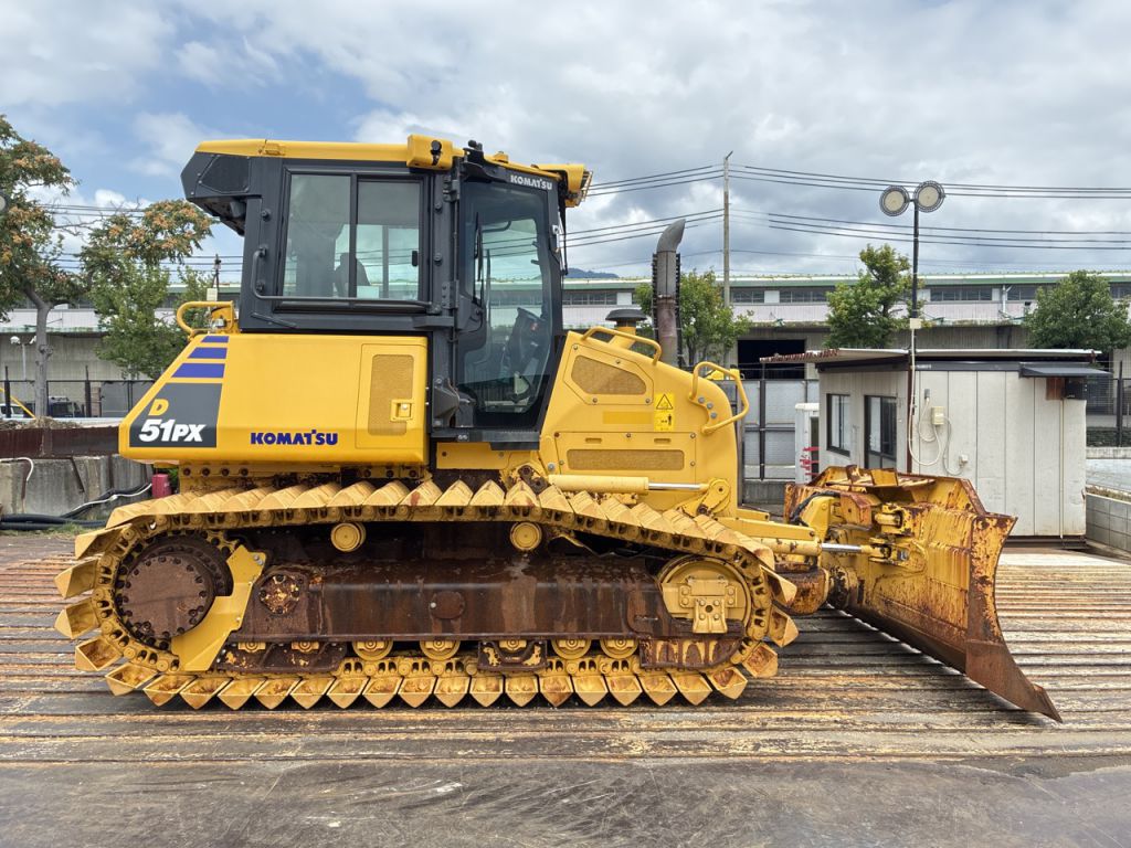D51PX-24-10778