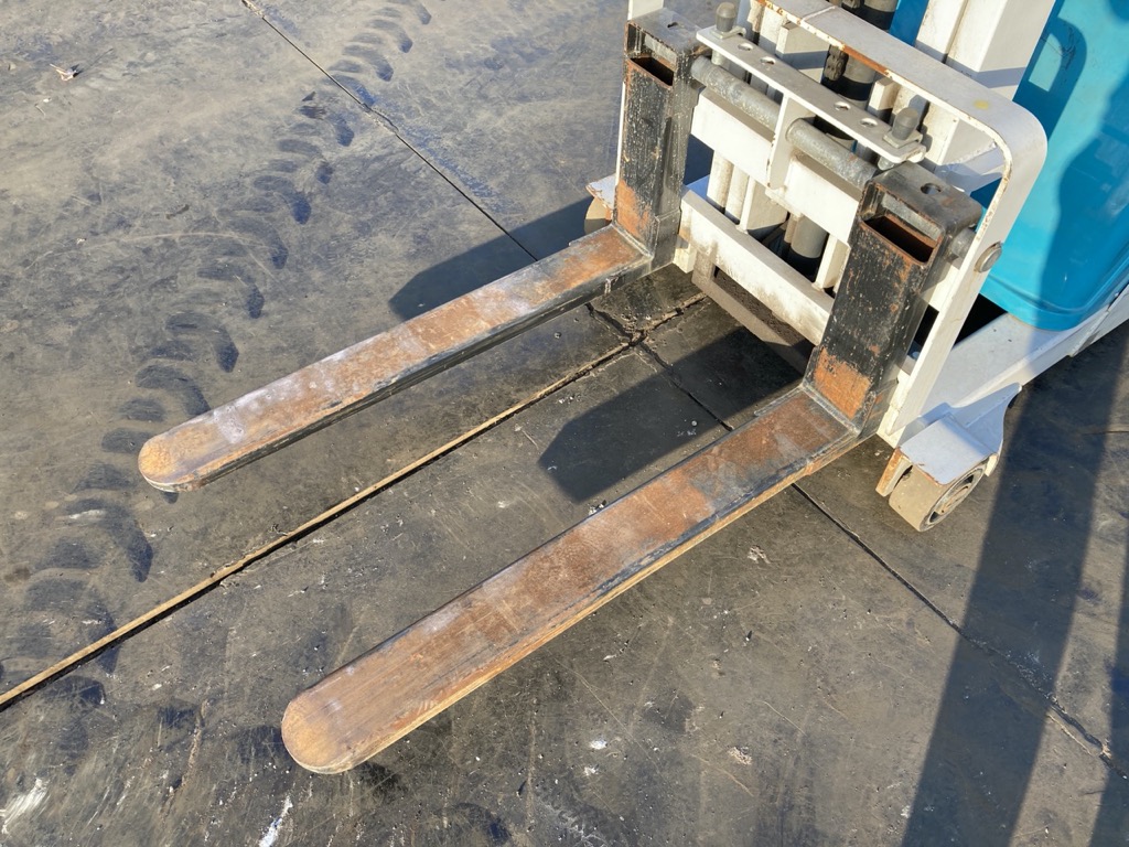 3HFW9-40204