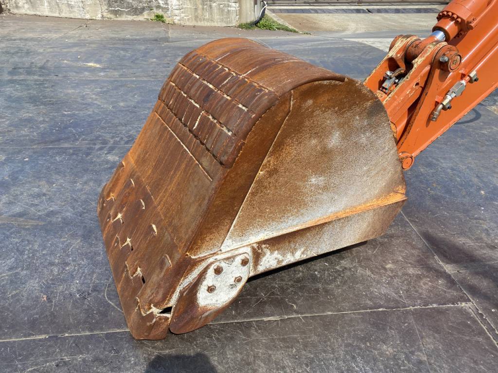 ZX120-6-511435