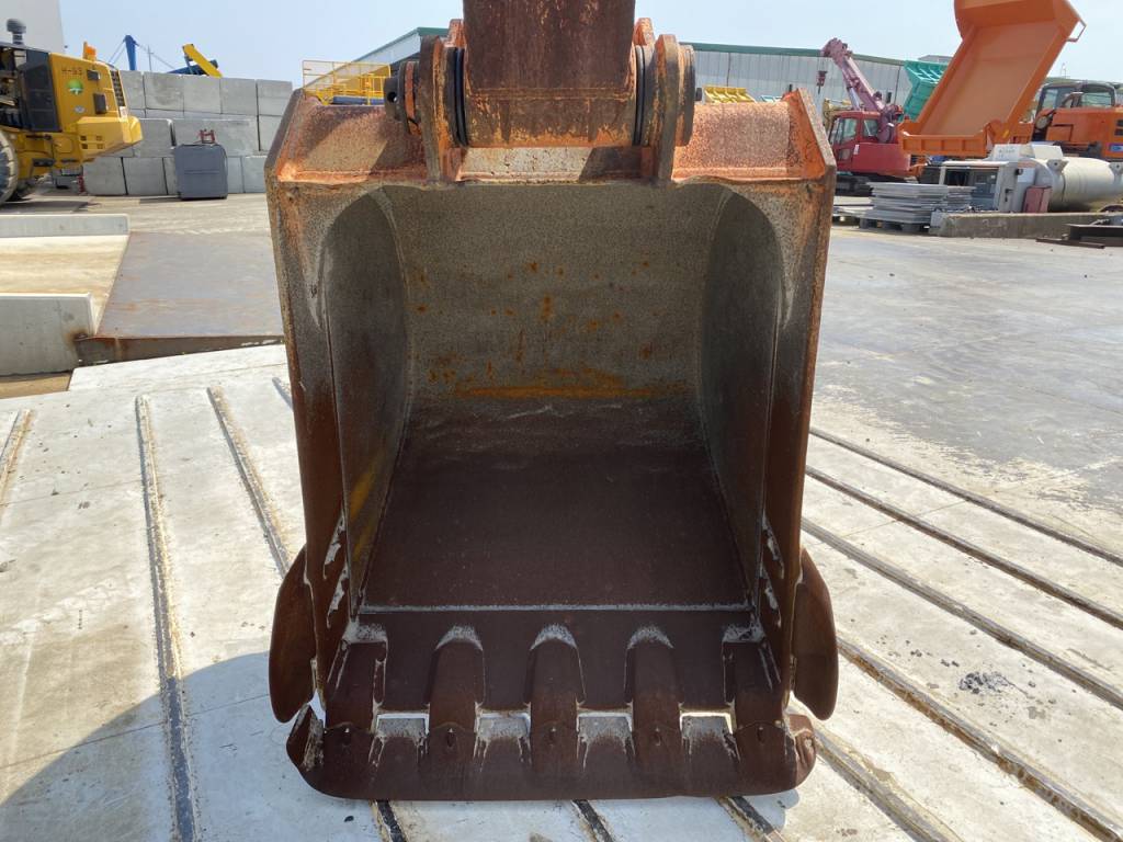 ZX120-6-511435