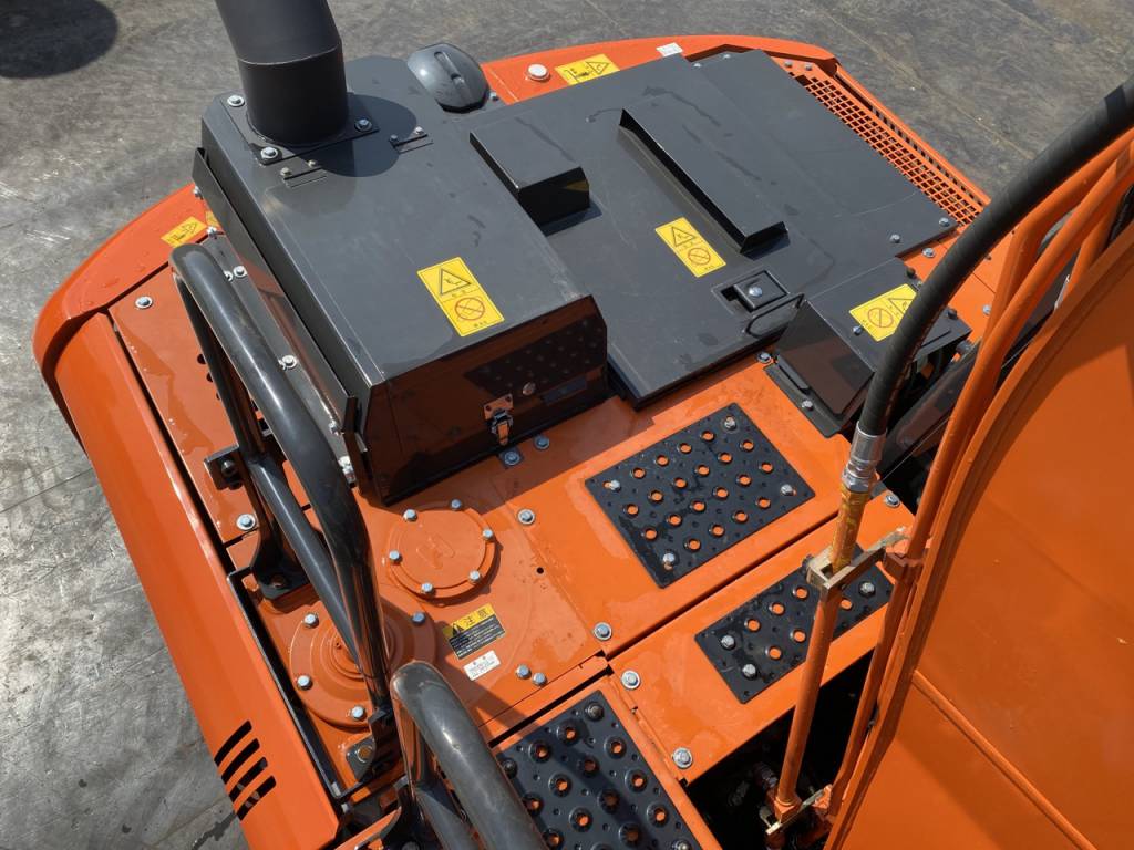 ZX120-6-511435